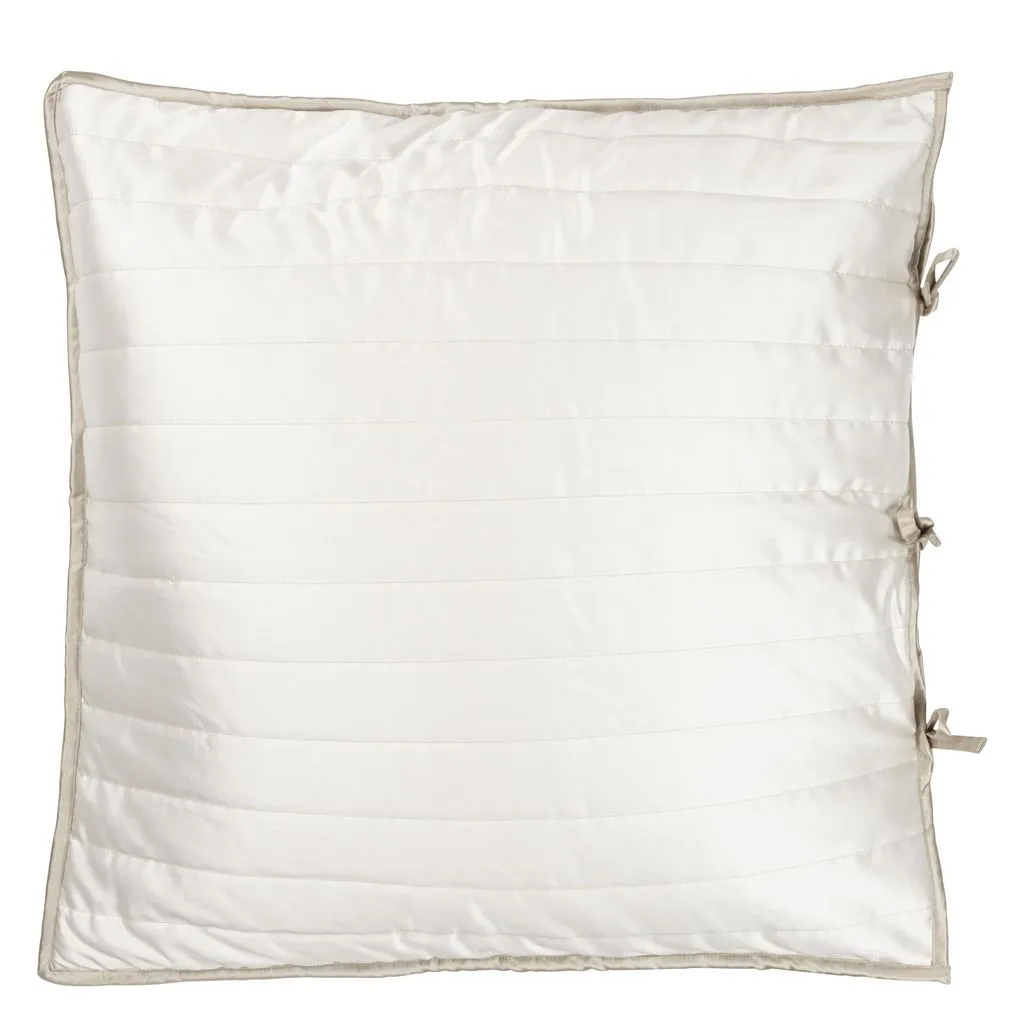 Tiber Chalk & Linen Quilts & Shams