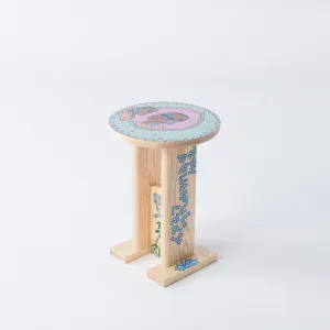 Very Beautiful Lady Table