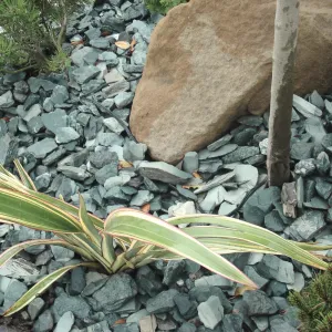 Welsh Green Crushed Slate Chippings 40mm