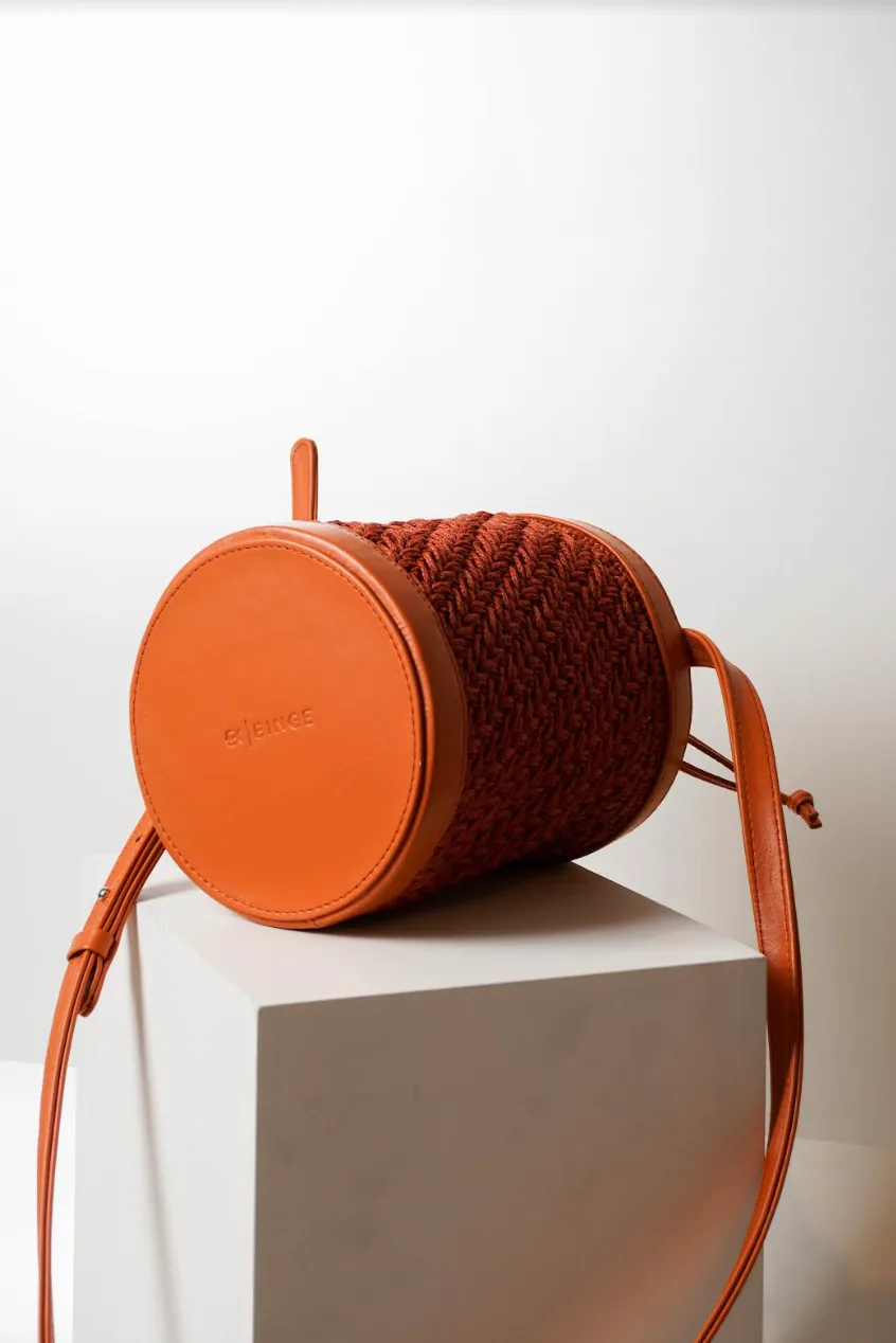 XIMENA BUCKET BAG PAPRIKA